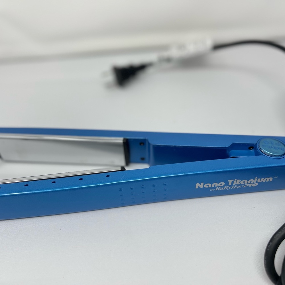 Nano Titanium by Babyliss Pro new without packaging